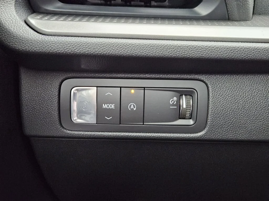 2026 Chevrolet Traverse LT - Photo 17