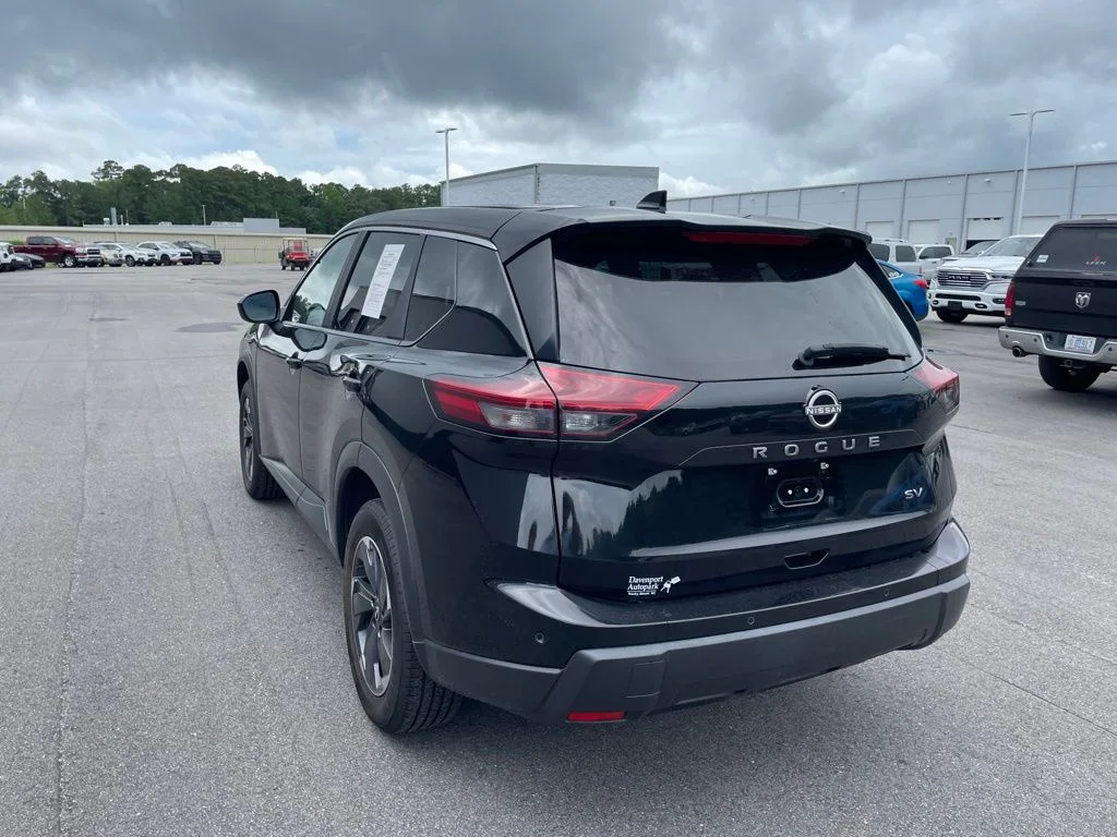 Used 2024 Black Nissan SV image 3