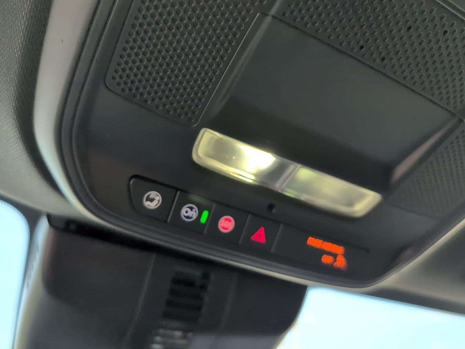 Used 2025 Summit White Chevrolet LT image 23