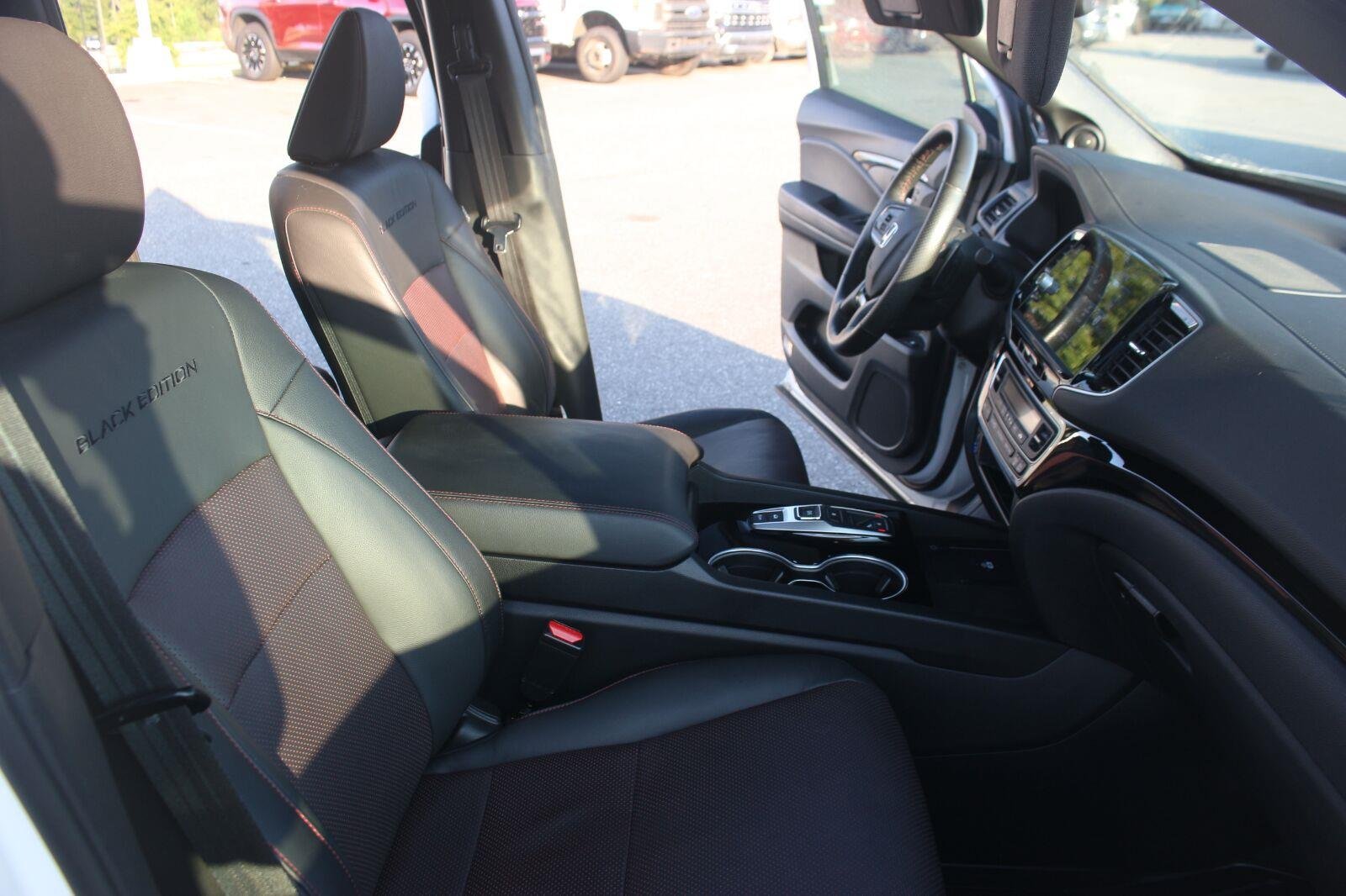 Used 2024 White Honda Black Edition image 35