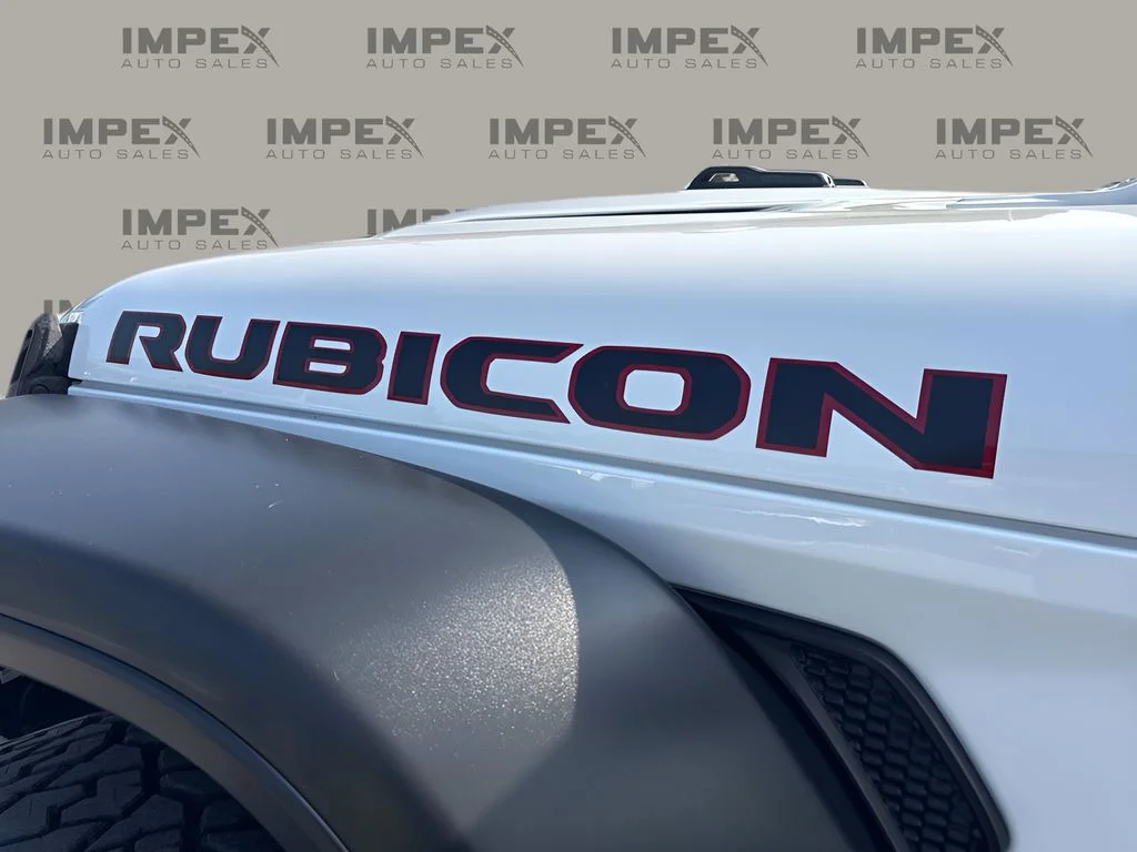 Used 2018 White Jeep Unlimited Rubicon image 31