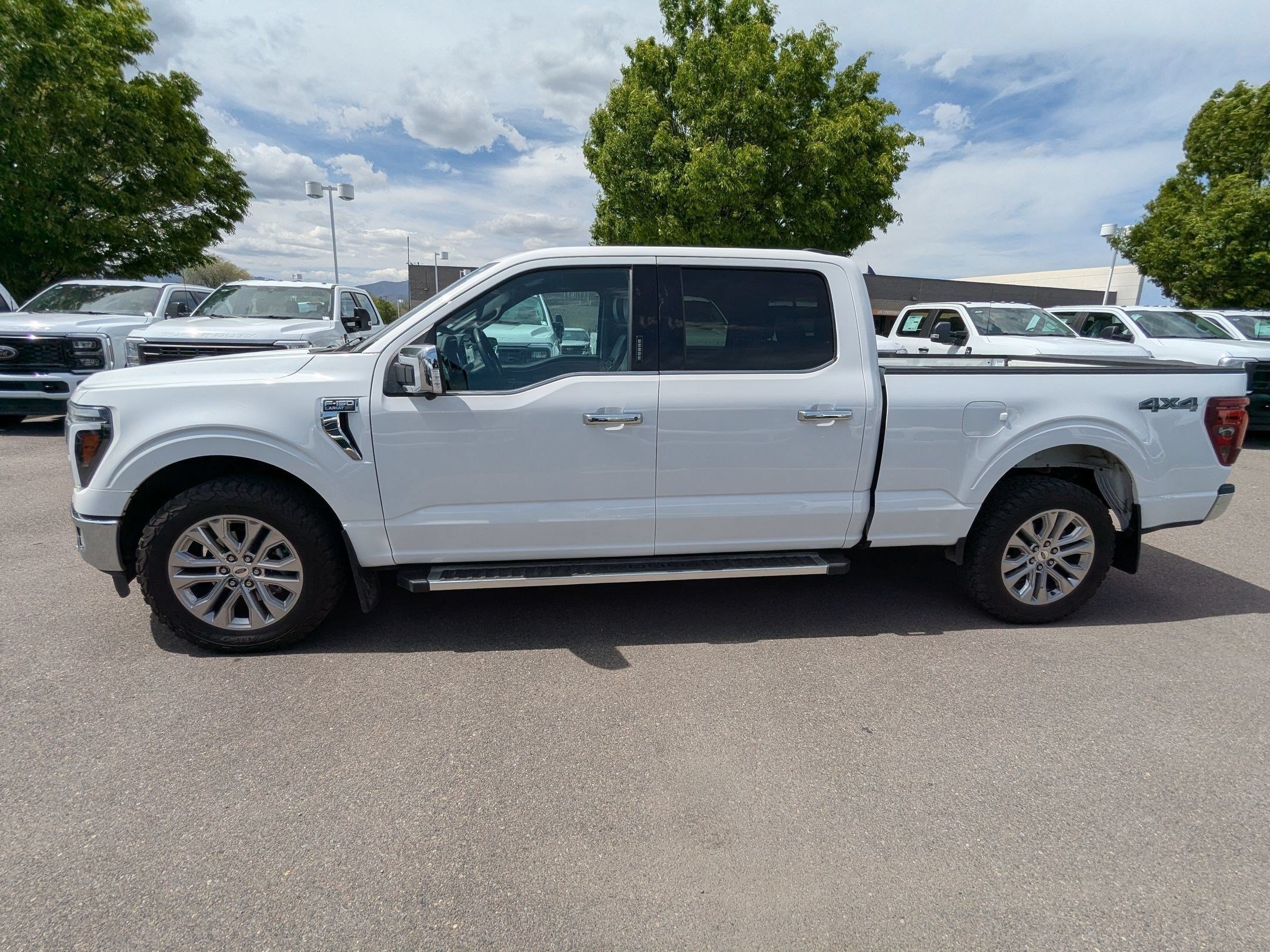 Used 2024 White Ford LARIAT image 7