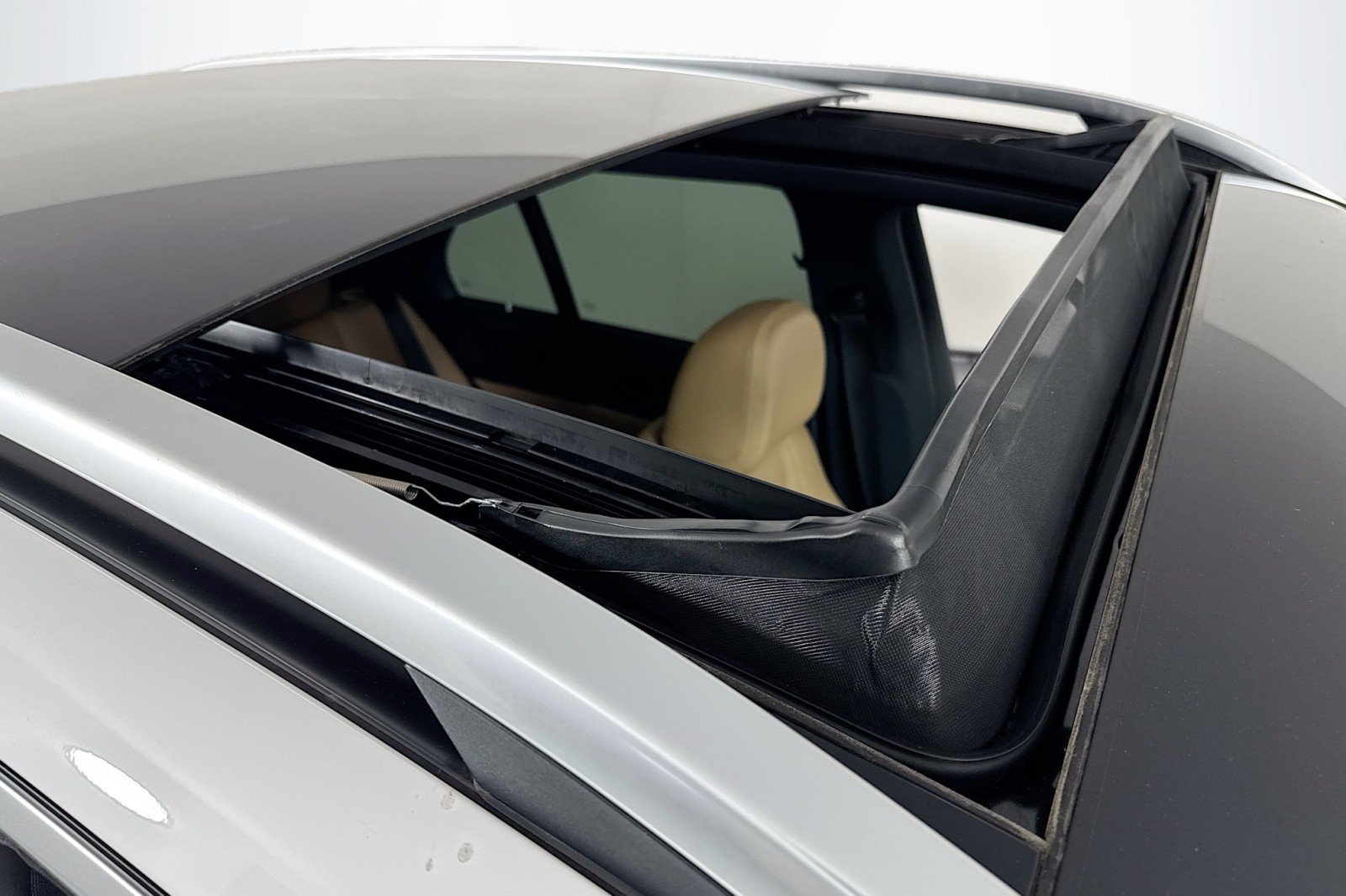 New 2026 Polar White Mercedes-Benz GLE 350 SUV image 21