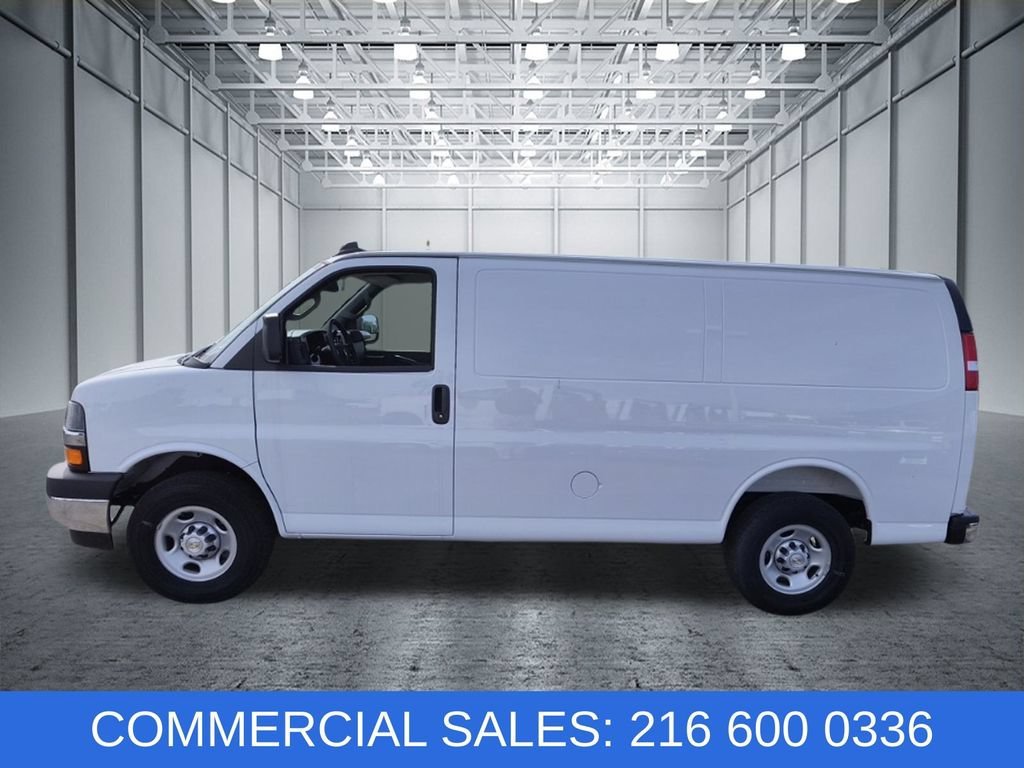 2025 Chevrolet Express Cargo Work Van - Photo 15