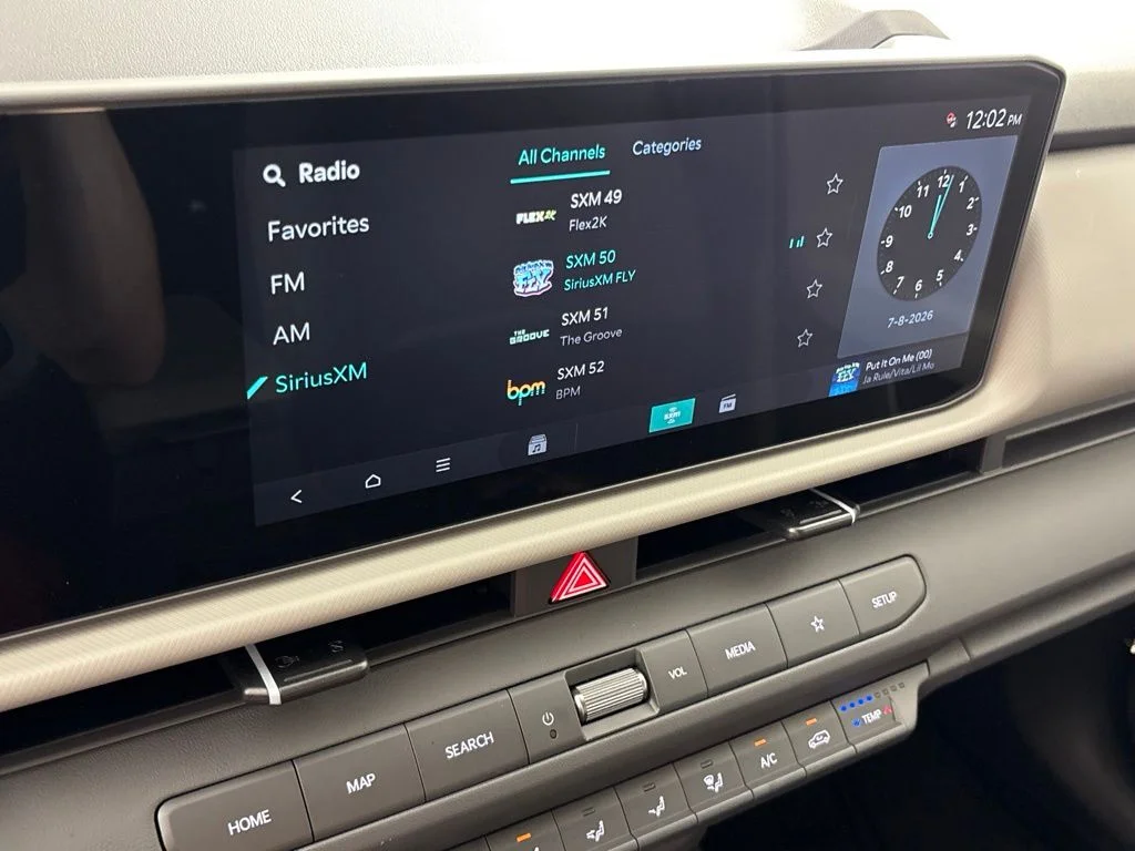 New 2027 Frost Blue / Black Roof Kia S image 33