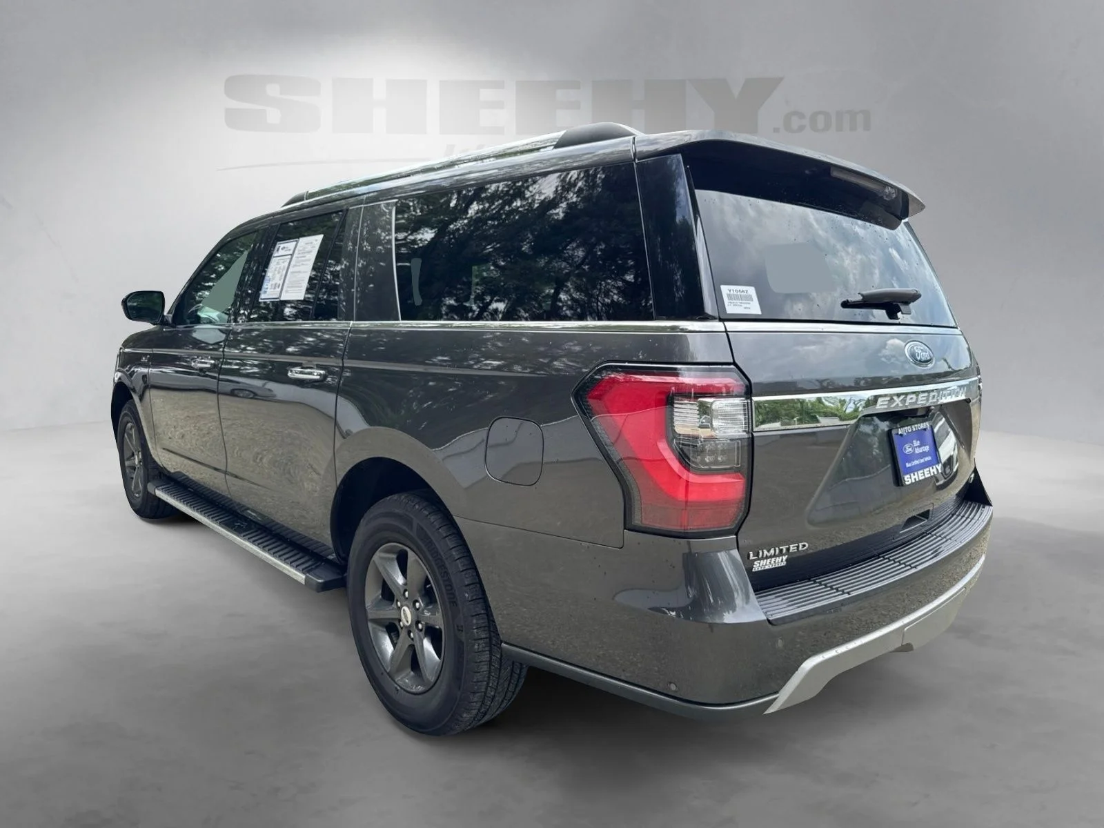 Used 2021 Gray Ford Limited image 14