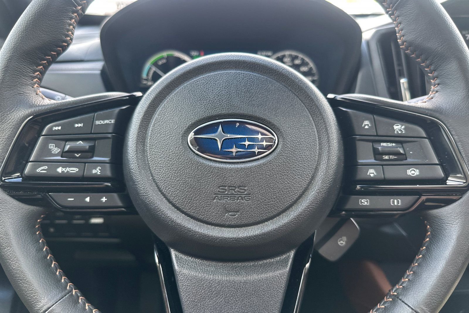 Used 2025 White Subaru Touring image 24