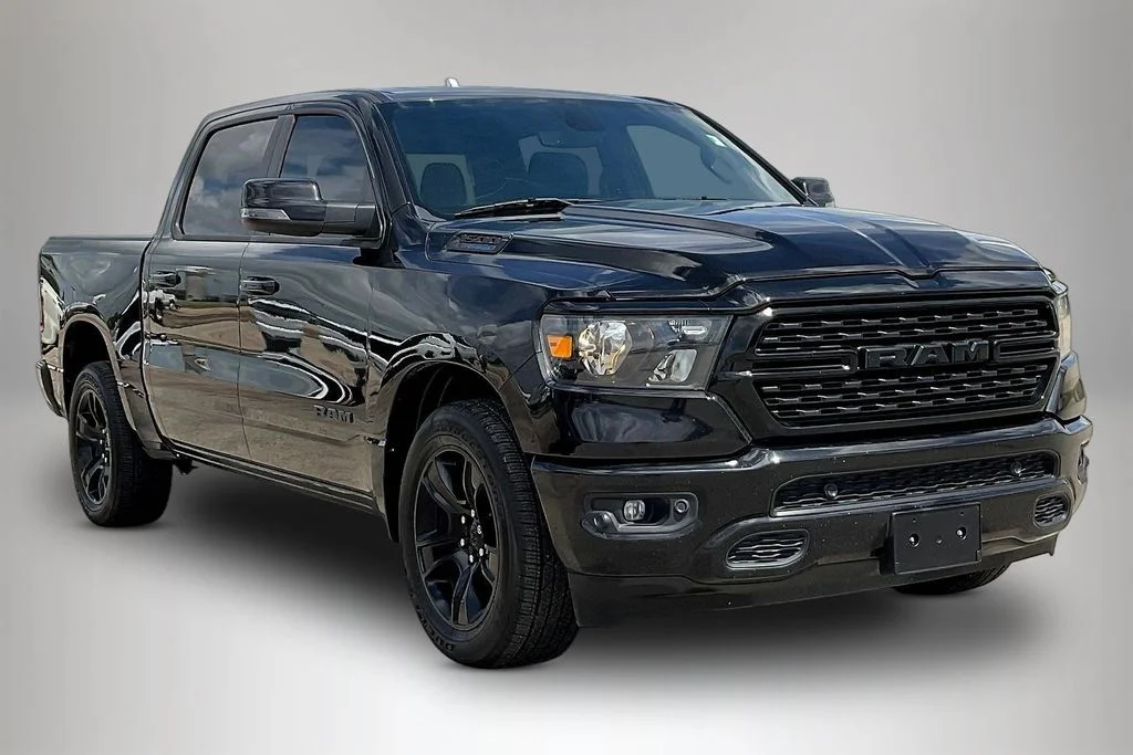 2024 RAM 1500 Big Horn/Lone Star Crew Cab 5'7's photo