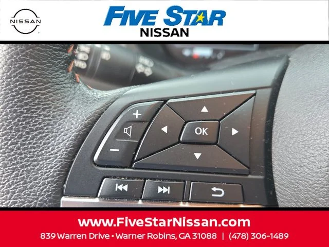 Used 2023 Red Nissan SR image 25