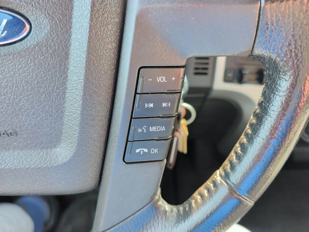 Used 2014 Black Ford XLT image 12