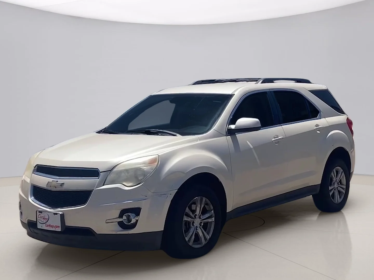Used 2014 White Chevrolet 2LT AWD image 1