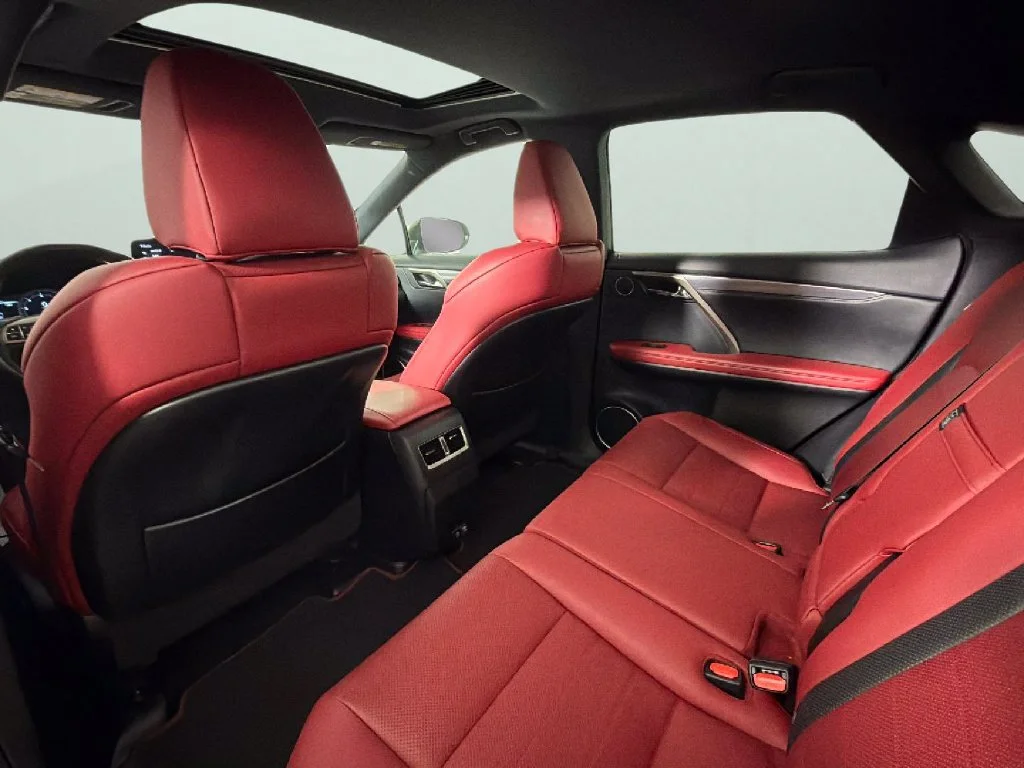Used 2022 White Lexus F SPORT Handling image 28