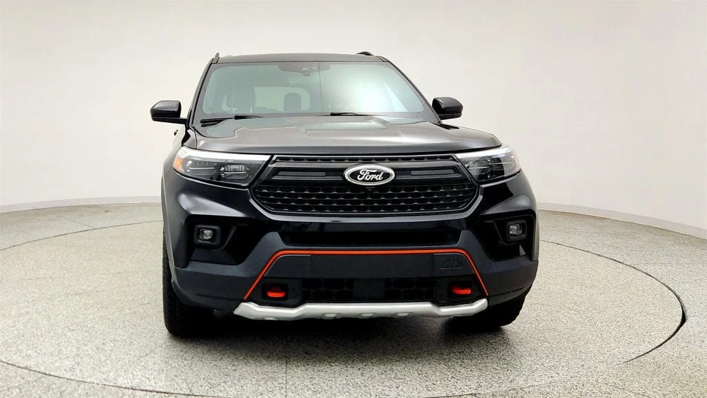 Used 2023 Agate Black Metallic Ford Timberline 4WD w/ Technology Pkg & Moonroof image 2