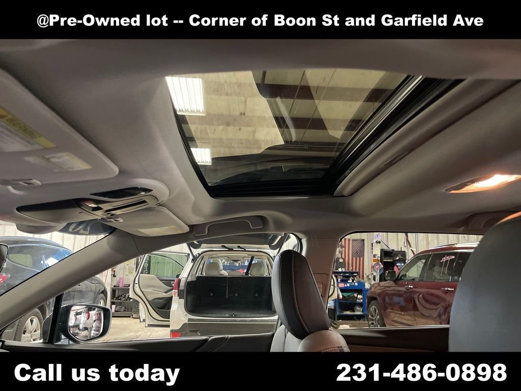 Used 2020 Black Subaru Onyx Edition XT image 13