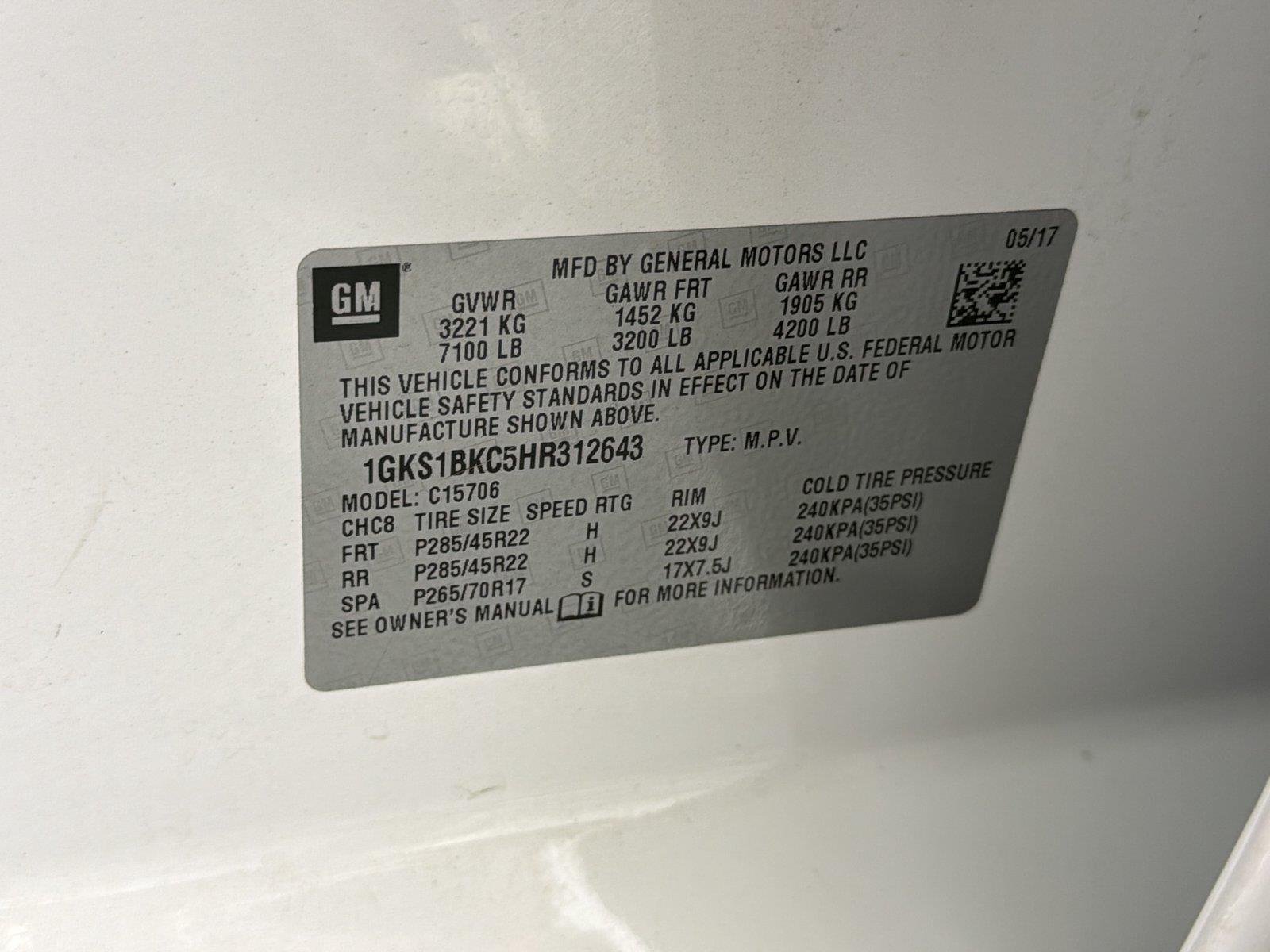 Used 2017 SUMMIT WHITE GMC SLT image 37