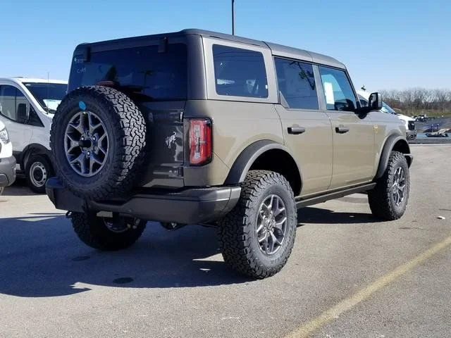 New 2025 Marsh Gray Ford Badlands® image 3