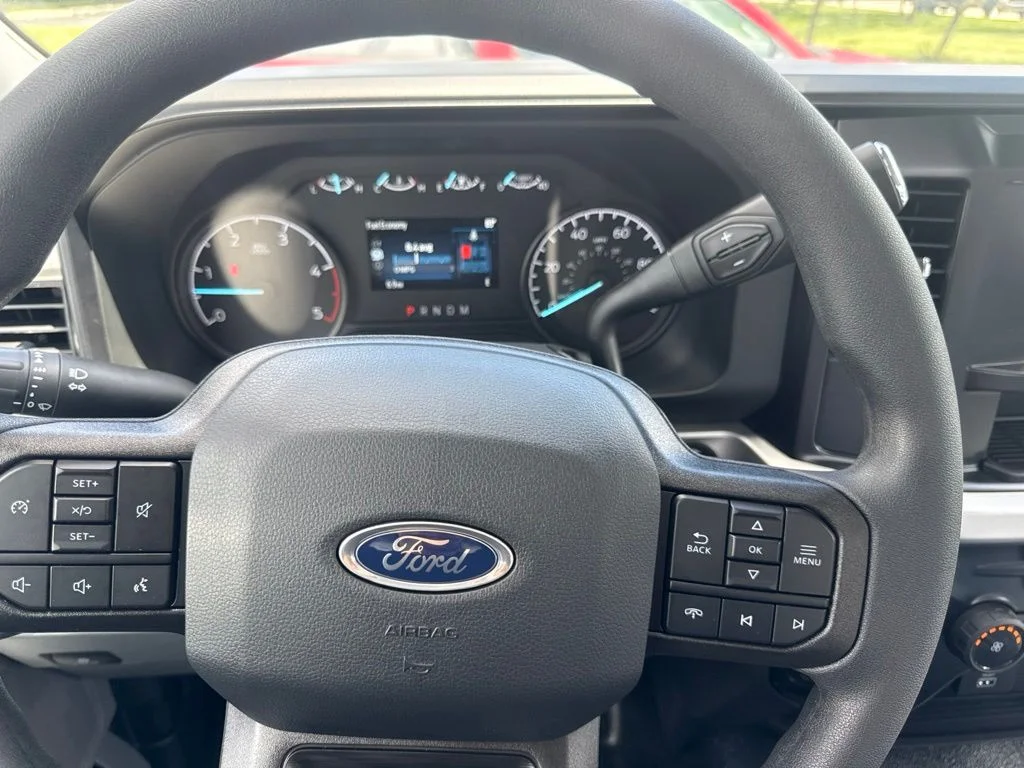 New 2026 Oxford White Ford F-250® XL image 23