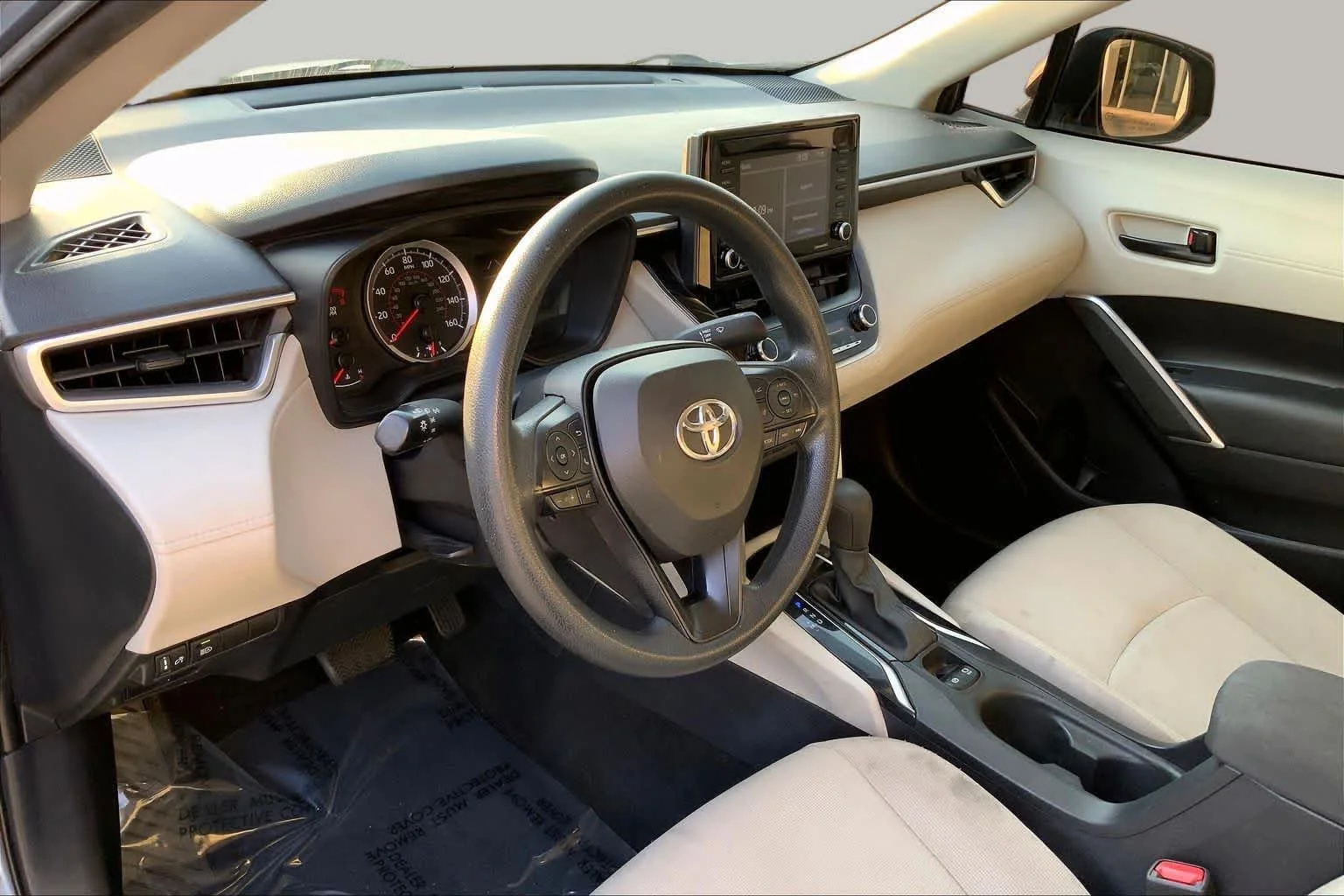 Used 2022 Celestite Toyota L image 17