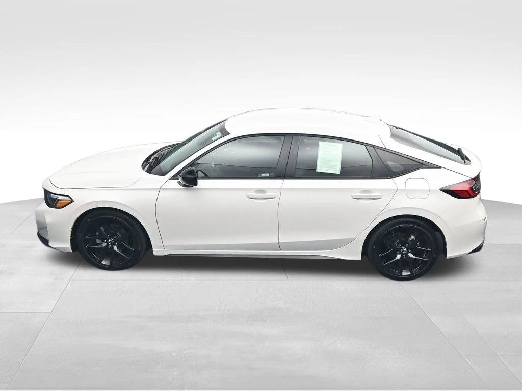 Used 2026 Platinum White Pearl Honda FWD Sport image 40