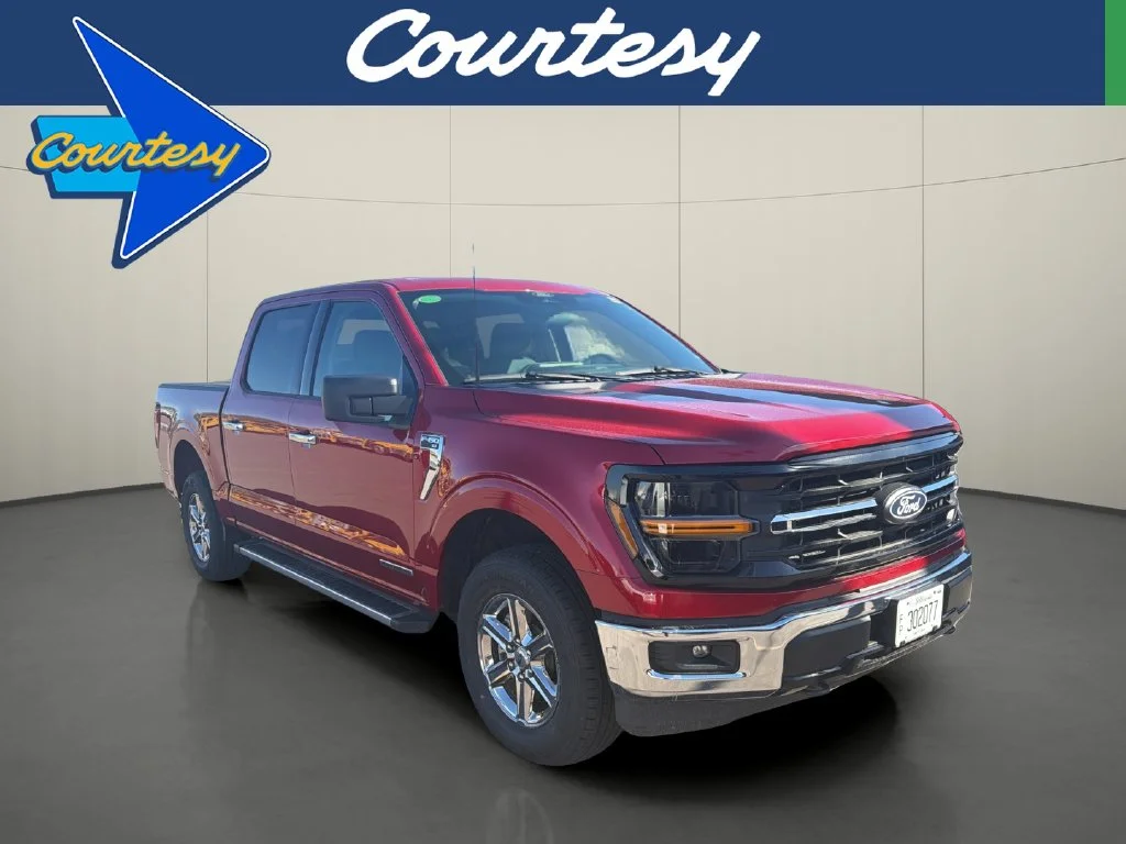 Used 2025 Red Ford XLT image 1