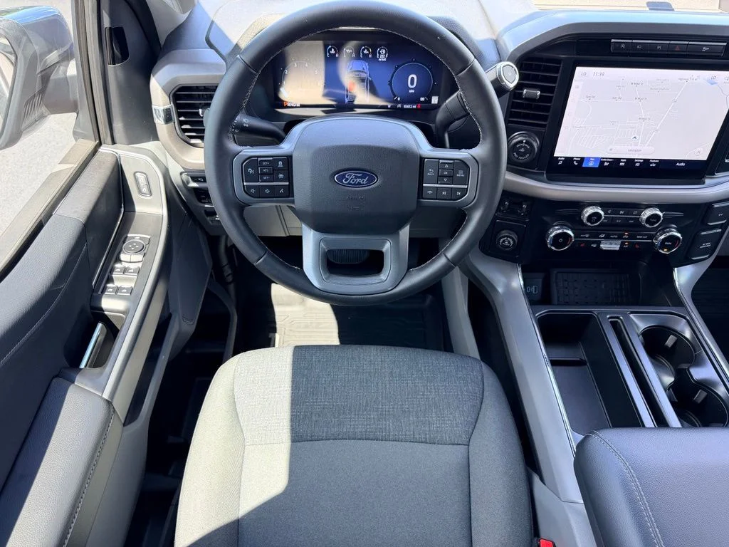 Used 2024 Gray Ford XLT image 19