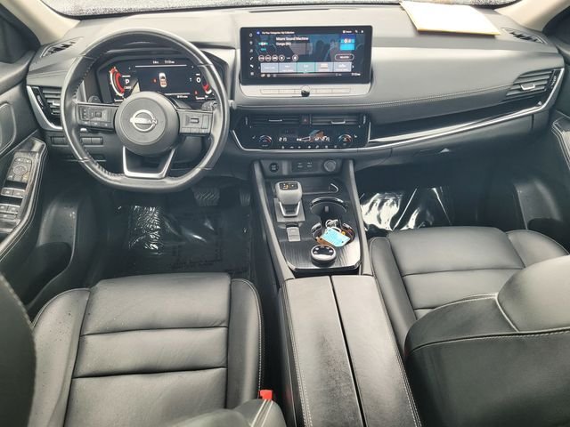 Used 2024 Blue Nissan SL image 16