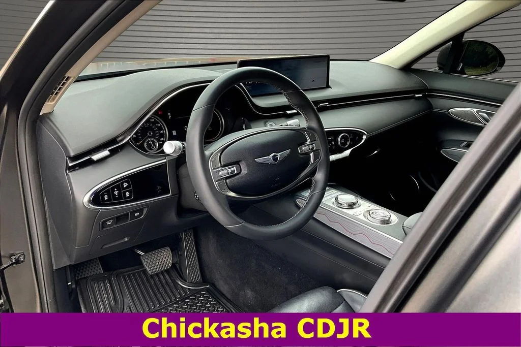 Used 2023 Gray Genesis 2.5T image 15