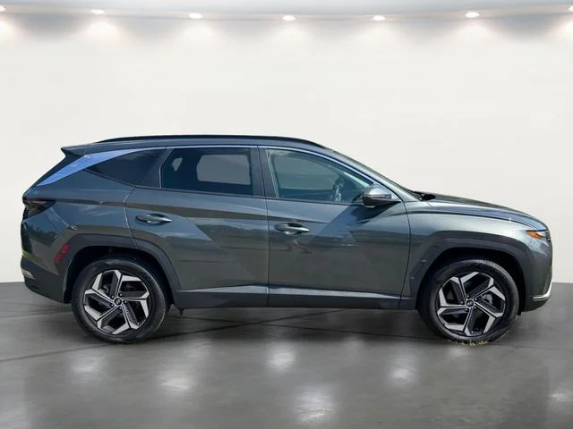 Used 2023 Gray Hyundai SEL Convenience image 13