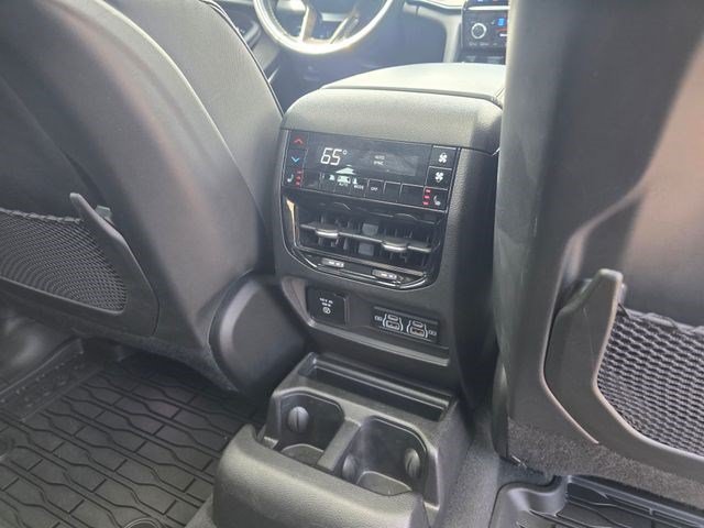 Certified Used 2022 Baltic Gray Metallic Clearcoat Jeep Overland image 17