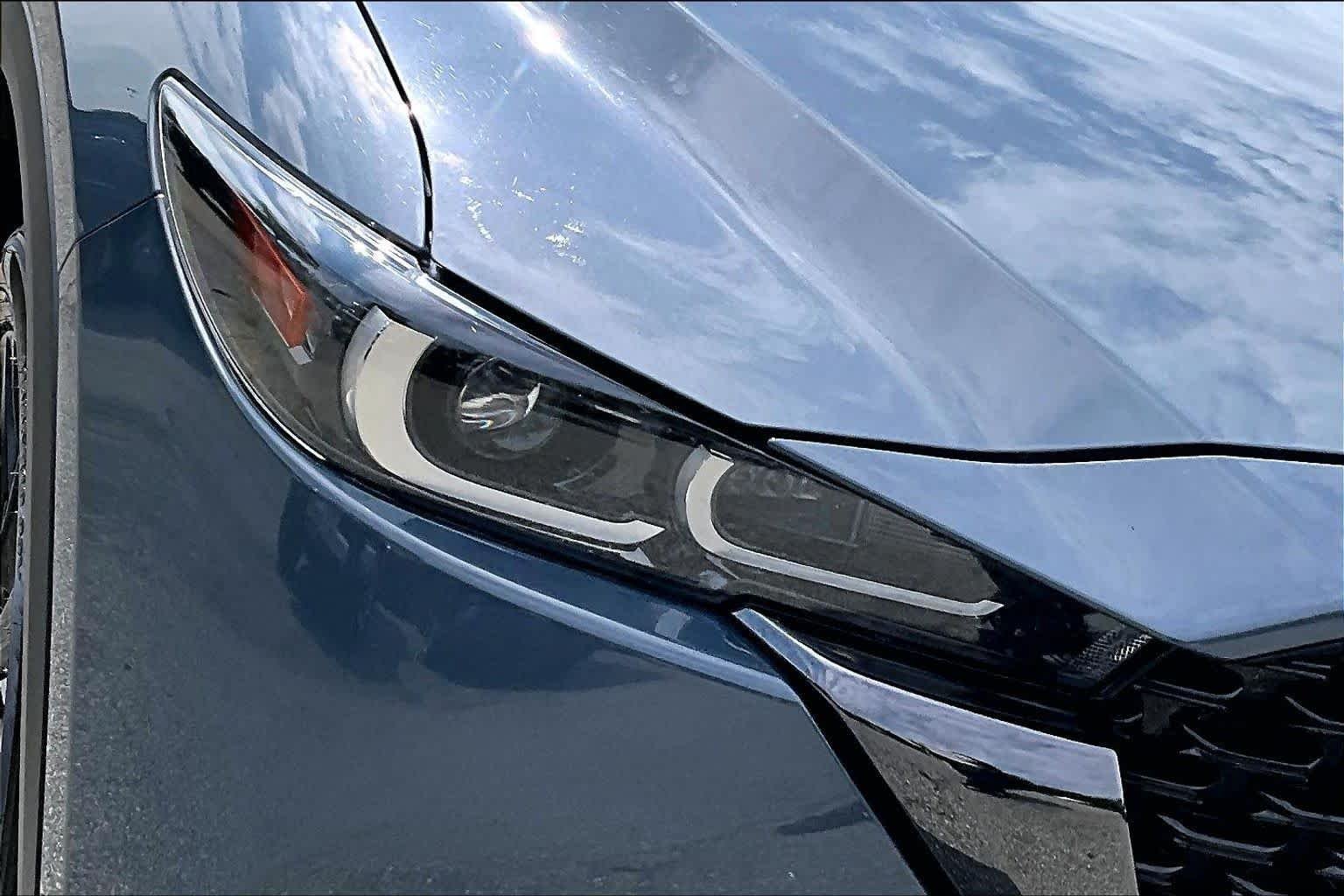 Used 2025 Polymetal Gray Metallic Mazda 2.5 S Carbon Edition image 28