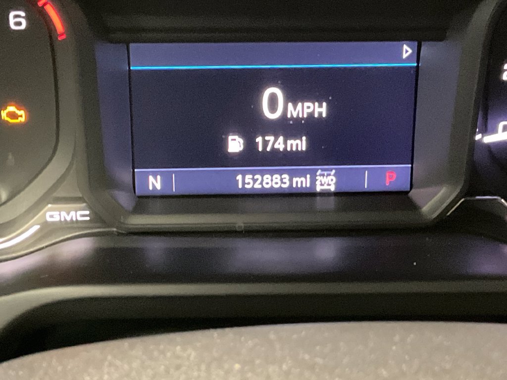 Used 2020 ONYX BLACK GMC Elevation image 23