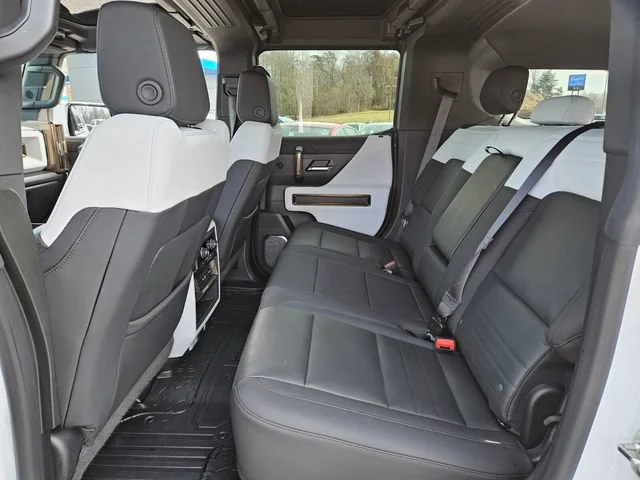 2024 GMC HUMMER EV 3X - Photo 16