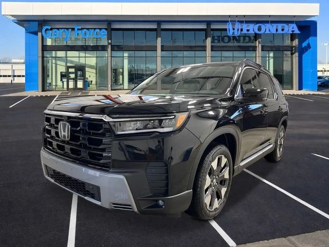 2026 Honda Pilot Touring AWD's photo