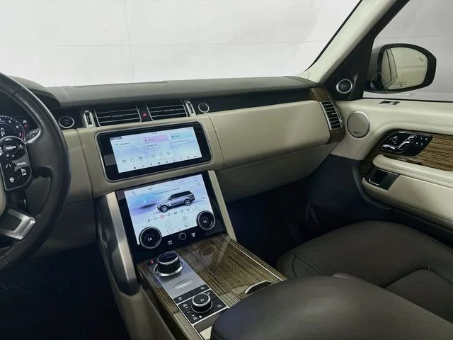 Used 2020 White Land Rover HSE image 26
