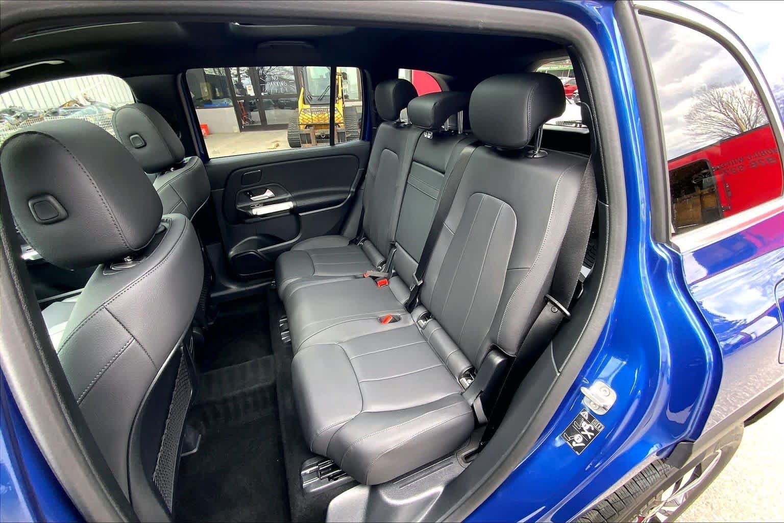 New 2026 Starling Blue Metallic Mercedes-Benz GLB 250 image 21