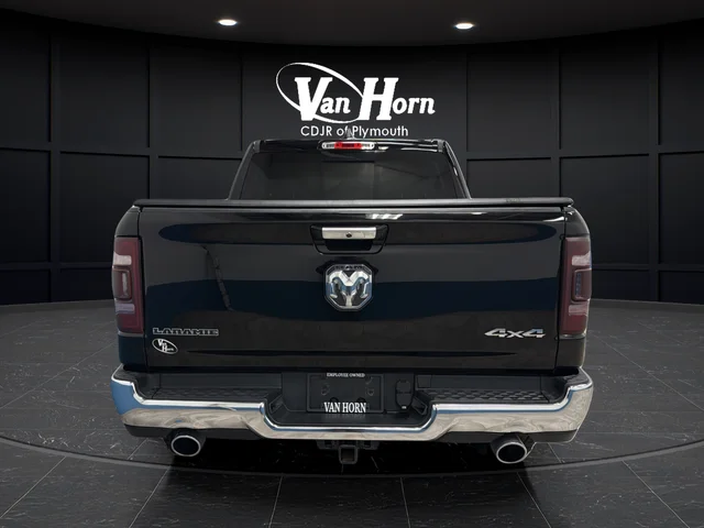 Used 2022 Diamond Black Crystal Pearlcoat Ram Laramie image 6