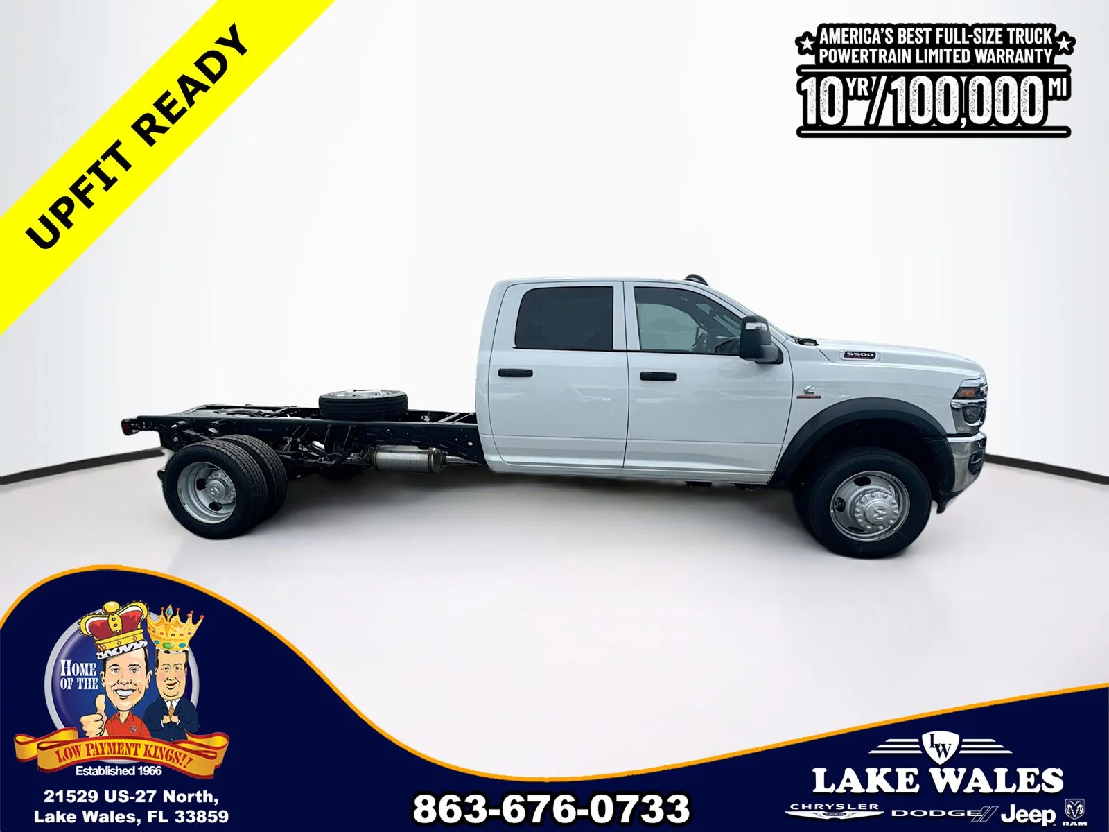 New 2026 Bright White Clear-Coat Exterior Paint RAM TRADESMAN image 7