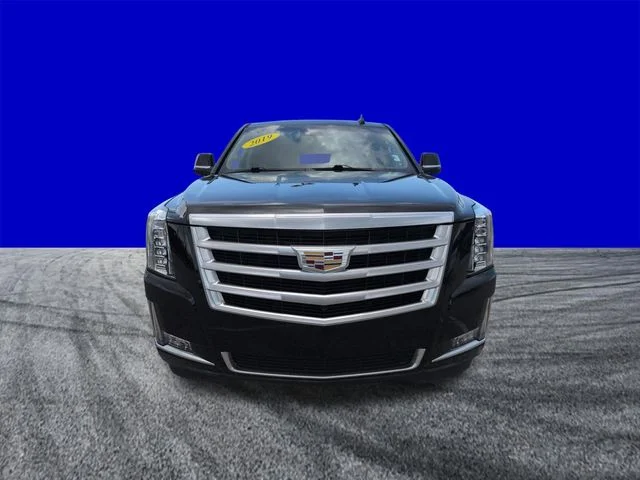 Used 2019 Black Raven Cadillac Luxury image 9