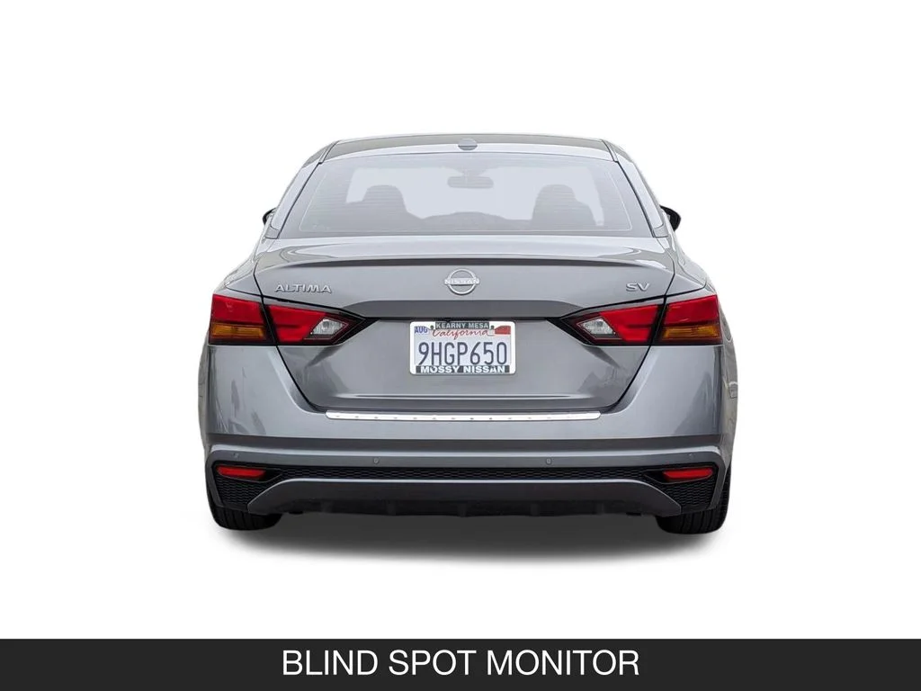 Used 2023 Gray Nissan 2.5 SV image 9