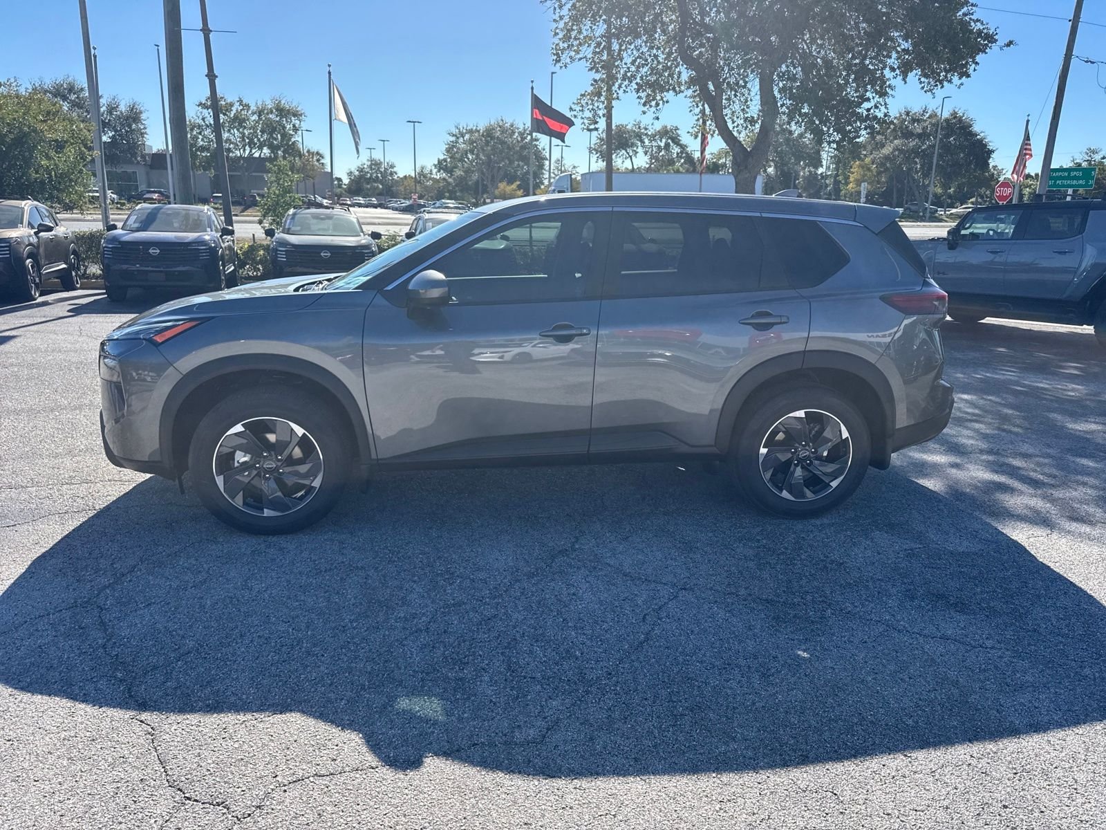 New 2026 Nissan Rogue SV 4D Sport Utility