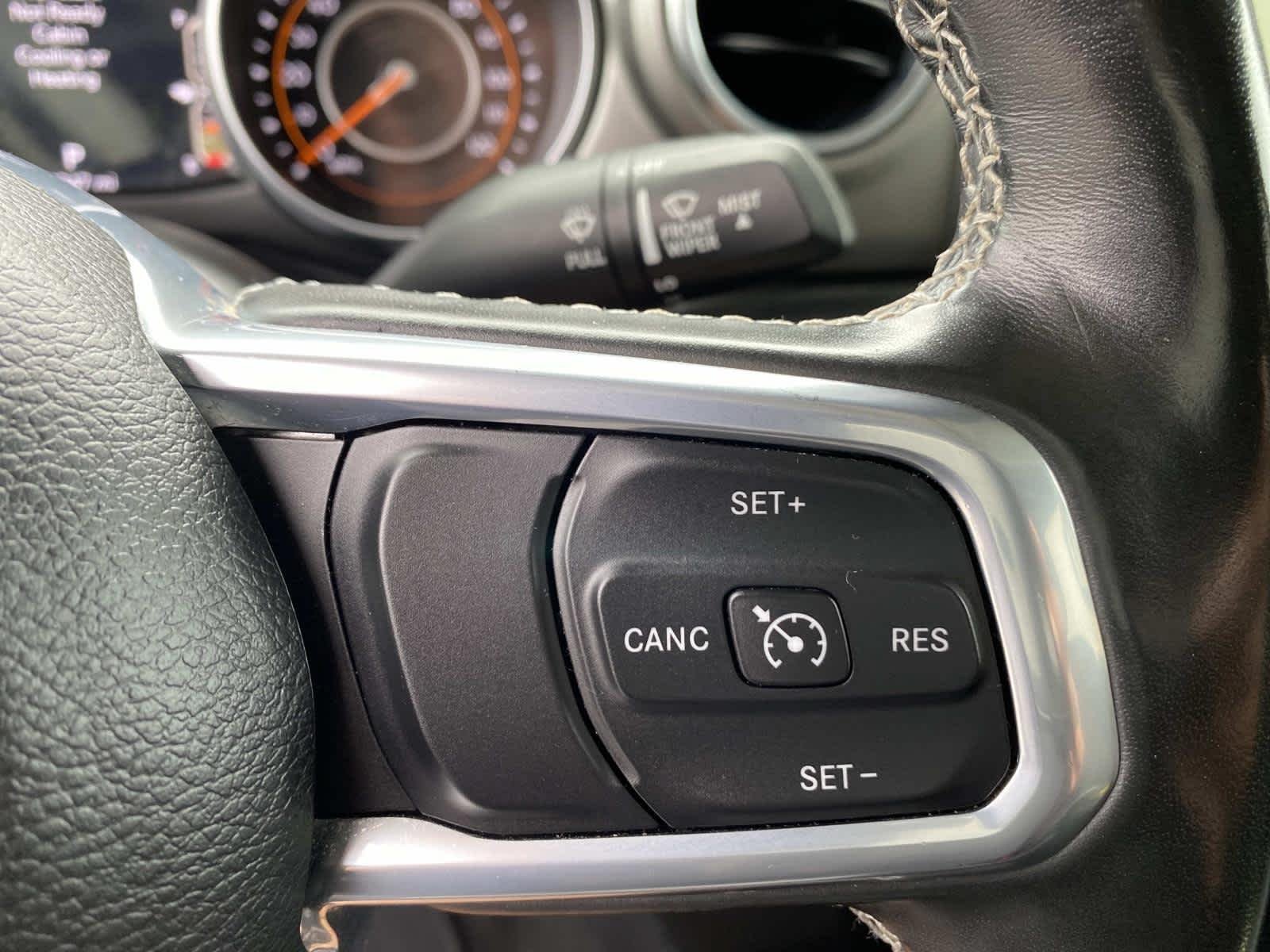 Used 2022 Granite Crystal Metallic Clearcoat Jeep Overland image 22