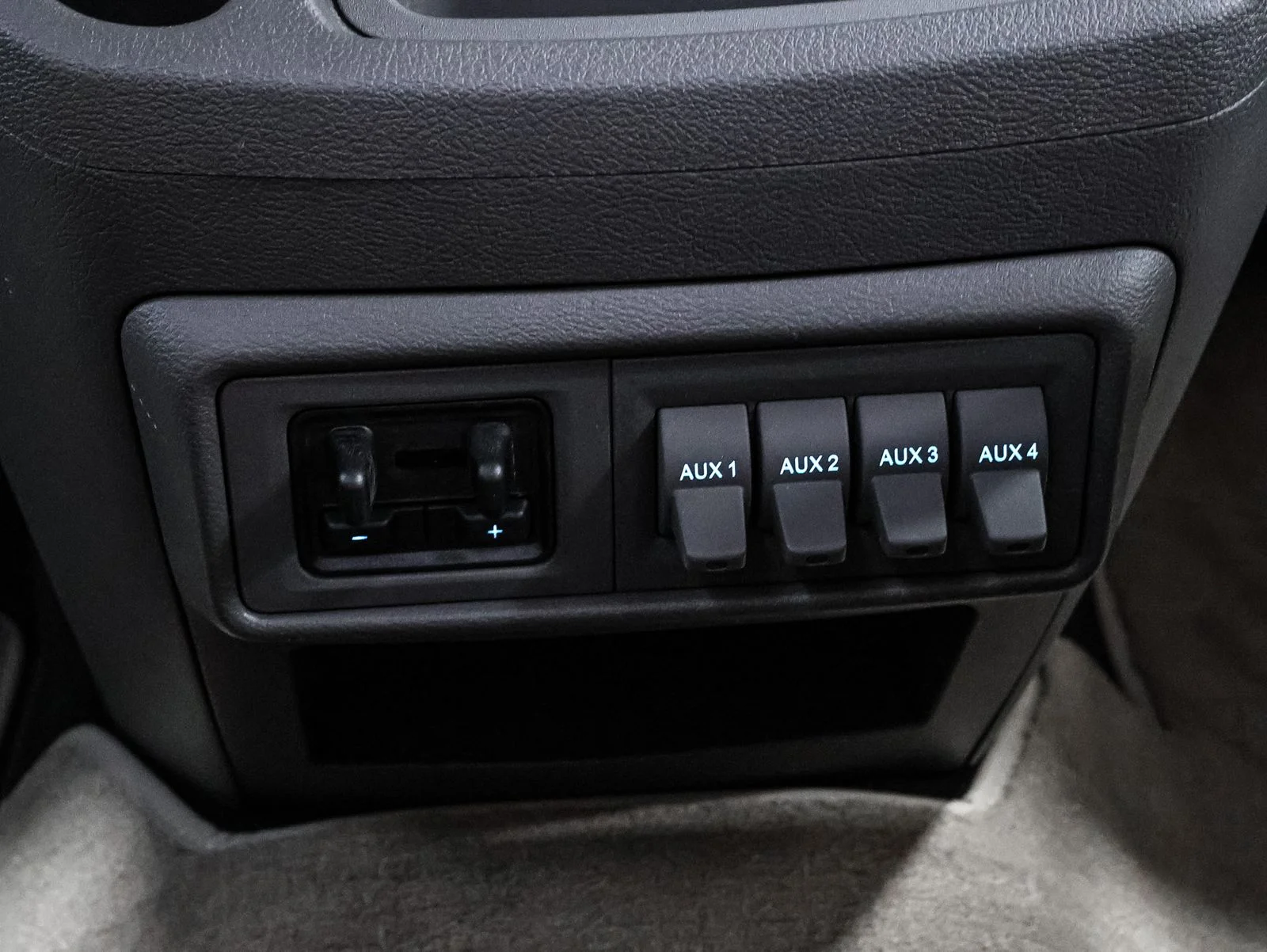 New 2026 Agate Black Metallic Ford Cargo Van image 35