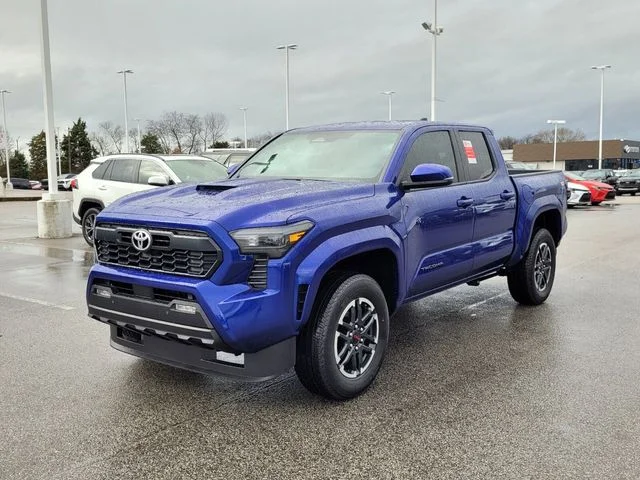 2024 Toyota Tacoma TRD Sport - Photo 3