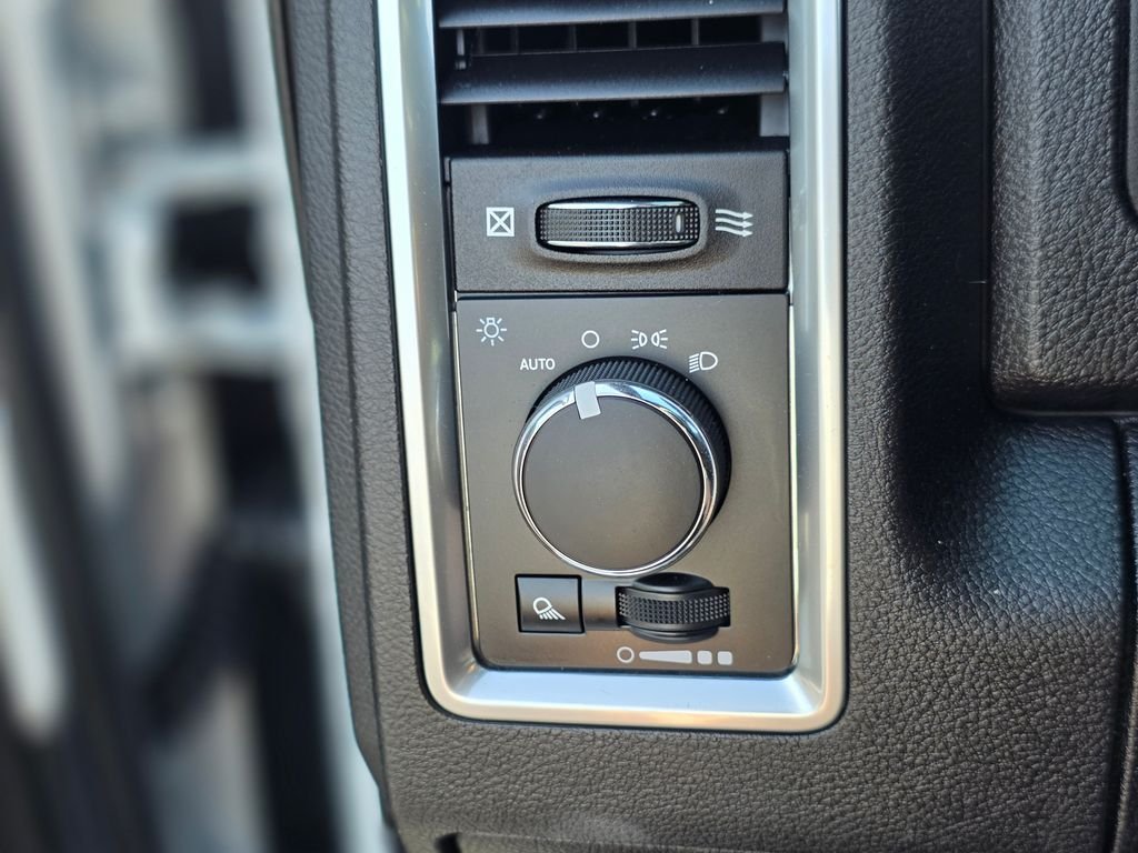2021 RAM Ram 1500 Classic Warlock - Photo 34