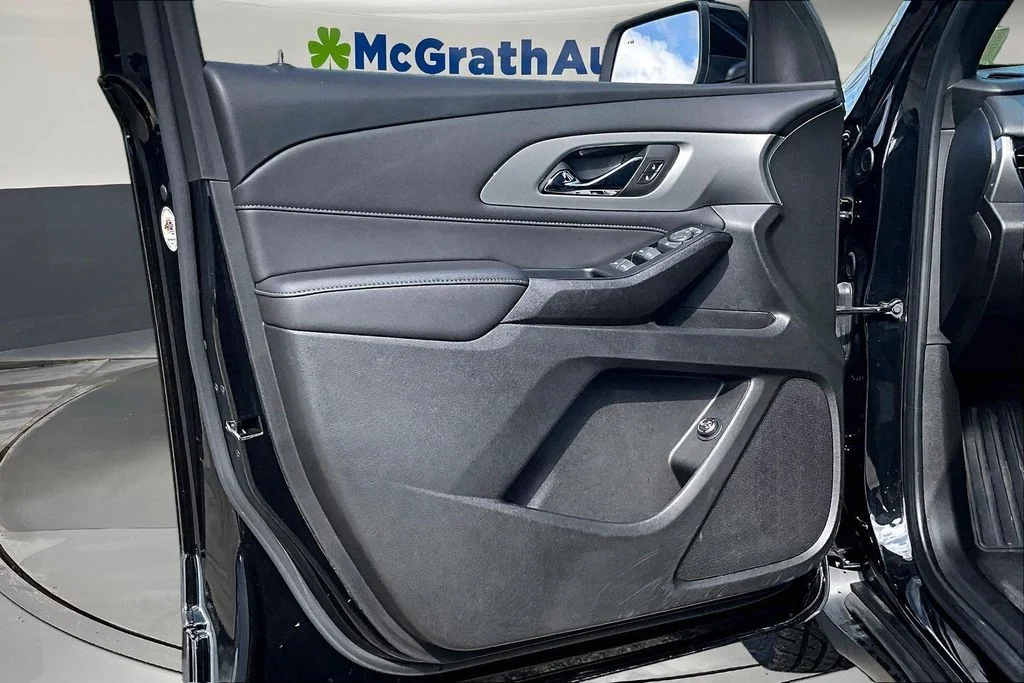 Used 2023 Black Chevrolet LT image 23