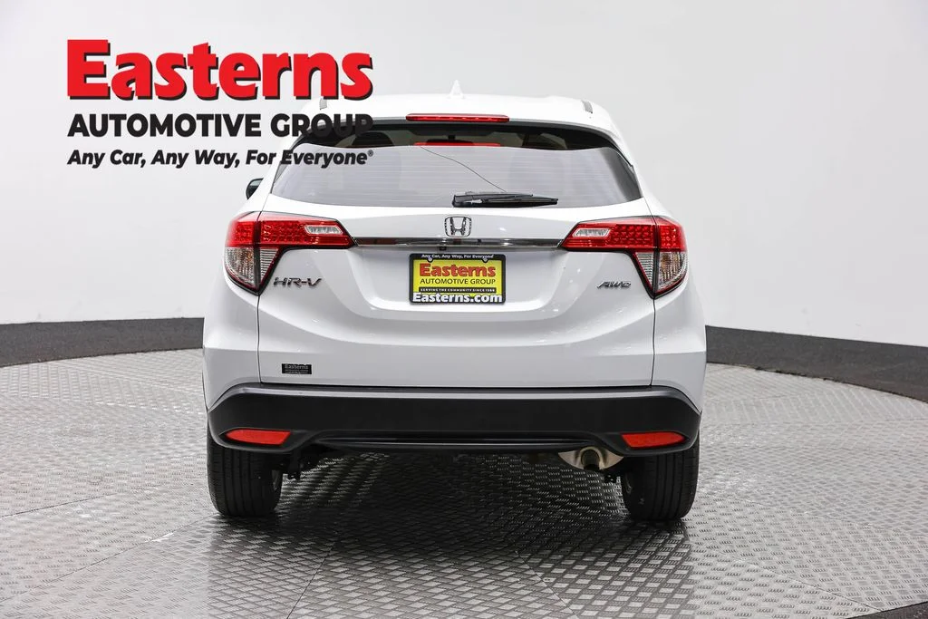 Used 2022 White Honda LX image 6