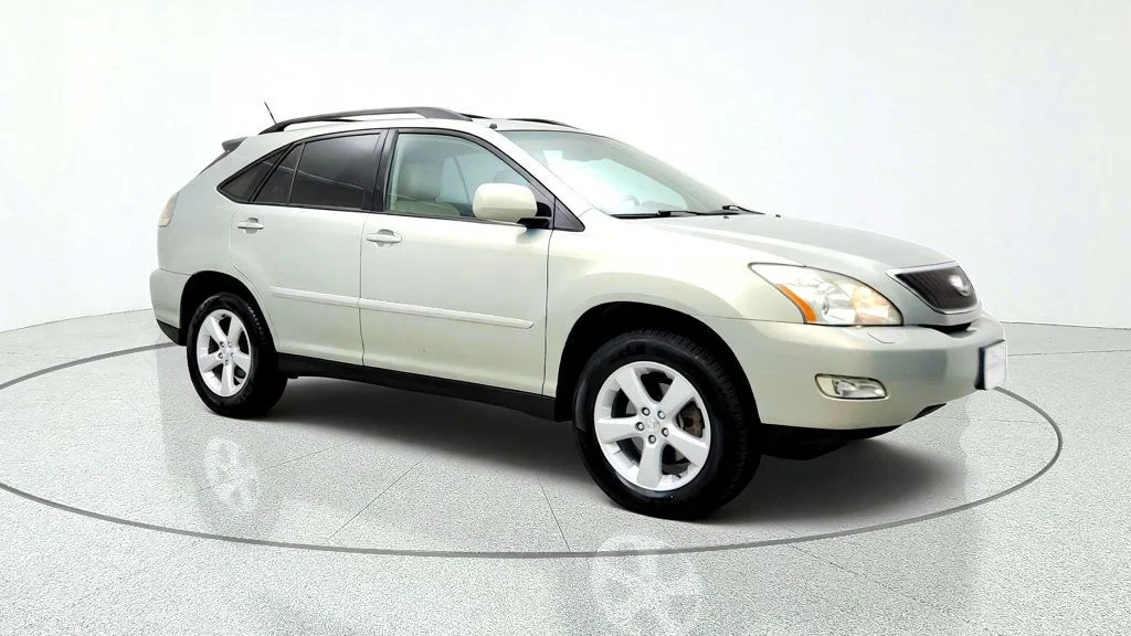 Used 2007 Bamboo Pearl Lexus AWD 4dr w/ Premium Plus Package & Heated Front Seats image 3