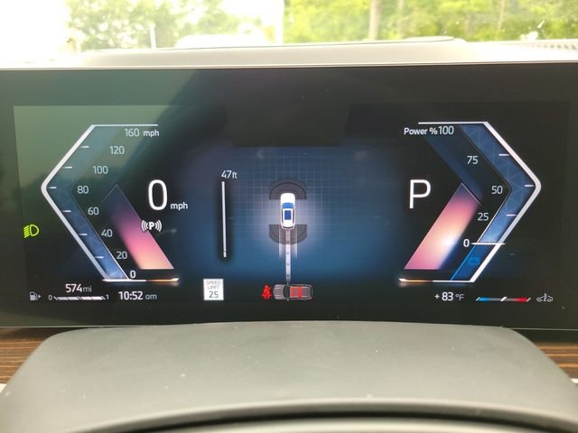 New 2026 White BMW xDrive40i image 31