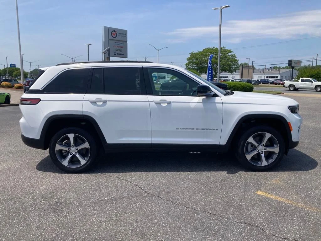 2024 Jeep Grand Cherokee 4xe - Photo 7