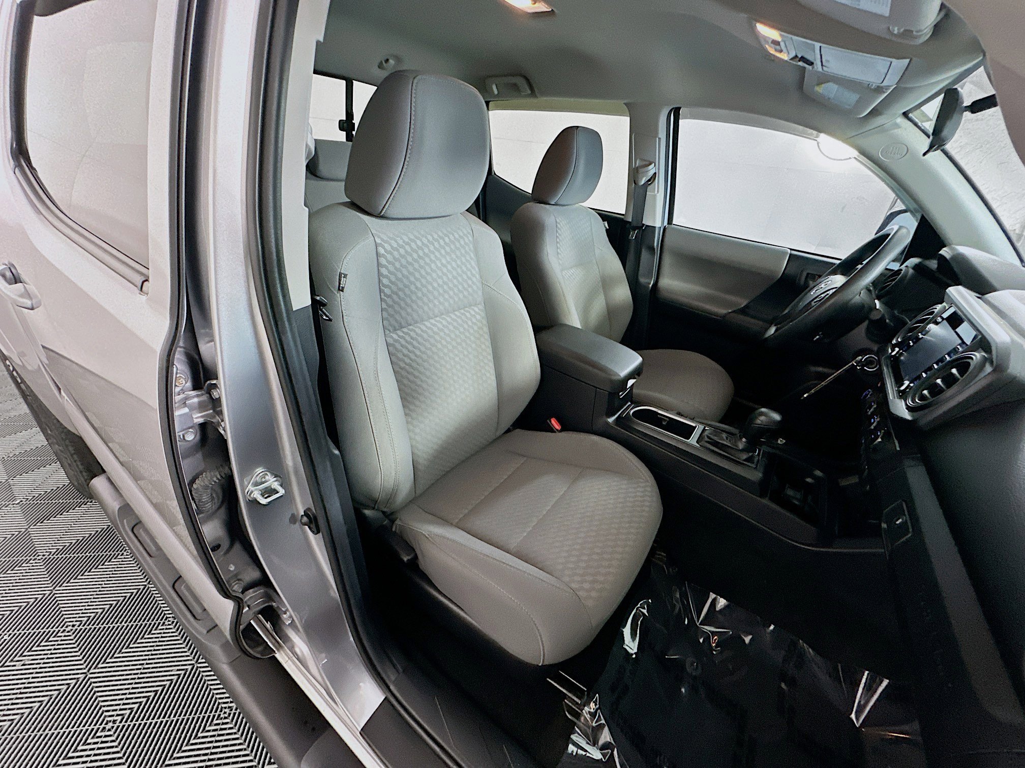 Certified Used 2021 Silver Sky Metallic Toyota SR image 27